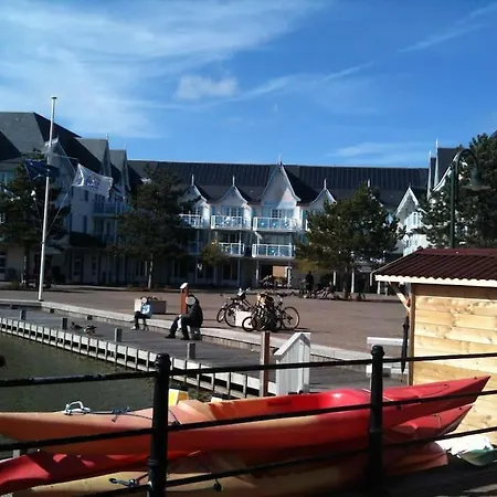 Village Belle Dune A Mahon Sur La Place - Vue Lac Apartman